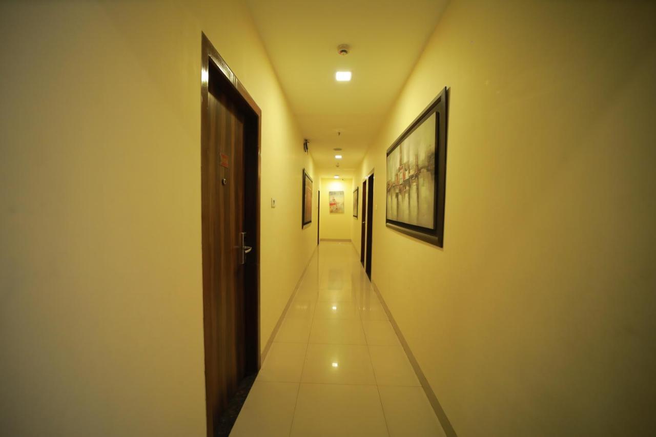 Vijaya Tej Clarks Inn Patna  Bagian luar foto